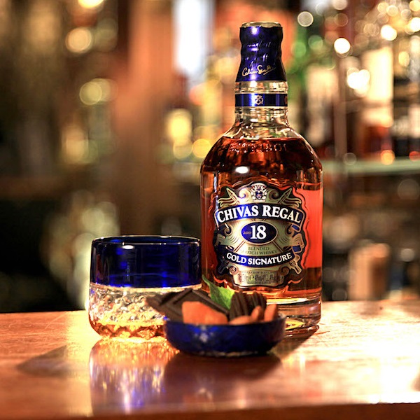Rượu Chivas Regal 18 năm chính hãng có giá tốt nhất Tp.hcm & Hà Nội 2018