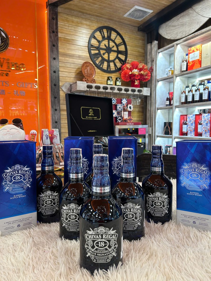 Chivas Regal 18YO Blue Signature 6X70CL z6495766146730 e535776ce054ab8c97dcd0bf527820cd